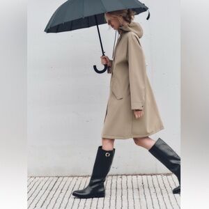 NWT ZARA FLAT BOOT SIZE 7.5 AND 6

🚨 FIRM  PRICE NO DISCOUNT NO DISCOUNT